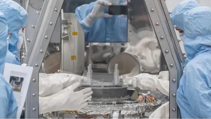 NASA gặp rắc rối lớn với hộp chứa “hạt giống sự sống ngoài Trái Đất” - 1
