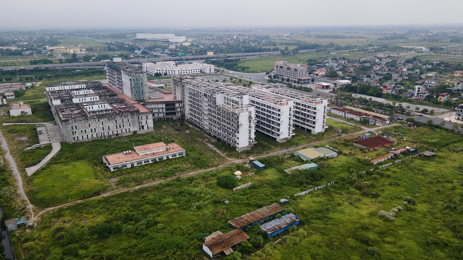 Hai bệnh viện nghìn tỷ bỏ hoang ở Hà Nam giờ ra sao? - 31