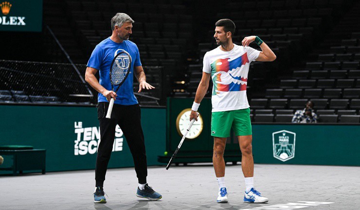 HLV&nbsp;Ivanisevic đang làm việc&nbsp;với&nbsp;Djokovic