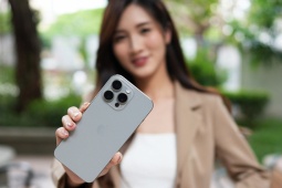 Tại sao camera smartphone ngày càng "siêu to khổng lồ"?