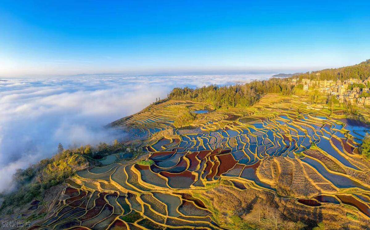 10 địa điểm đẹp nhất ở Trung Quốc trong tháng 11
