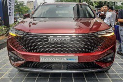 Ảnh thực tế Haval H6 Hybrid vừa ra mắt tại Việt Nam