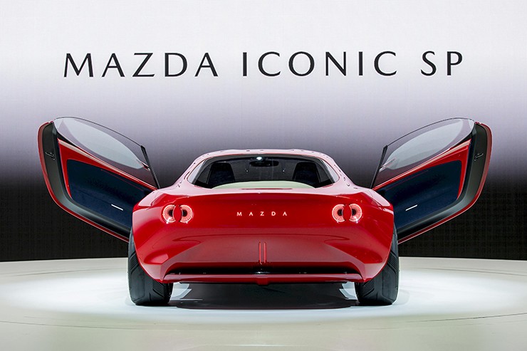Mazda Iconic SP lần đầu tiên được giới thiệu tới toàn cầu - 2