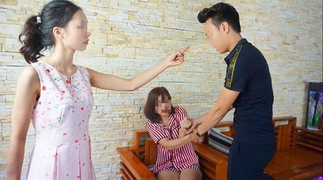 Hỏi vay tiền anh rể giàu có, tôi ngã ngửa với điều kiện mà anh ta đưa ra - 1