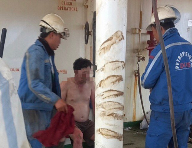 Vụ nổ khí ga trong nhà máy đóng tàu Dung Quất: 3 người nguy kịch - 1
