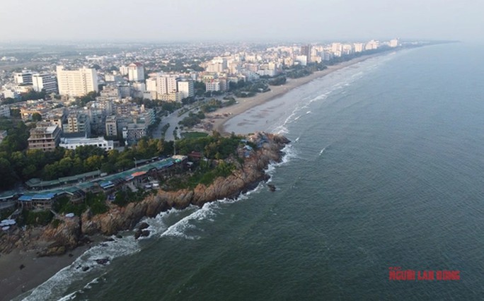 Bãi biển Sầm Sơn (Thanh Hóa) - điểm du lịch nổi tiếng ở phía Bắc