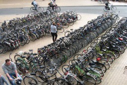 Quốc gia có xe đạp nhiều hơn số dân, thu nhập bình quân đầu người hơn 1 tỷ