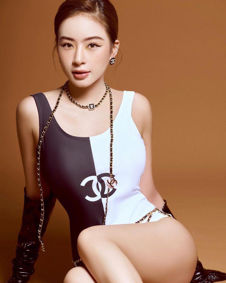 Hot girl Hà thành "nổi rần rần" trên báo Trung Quốc, chia sẻ cách quyến rũ với áo tắm 1 mảnh - 2