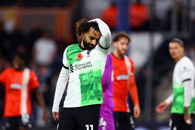 Liverpool của Salah bị Luton Town chia điểm kịch tính