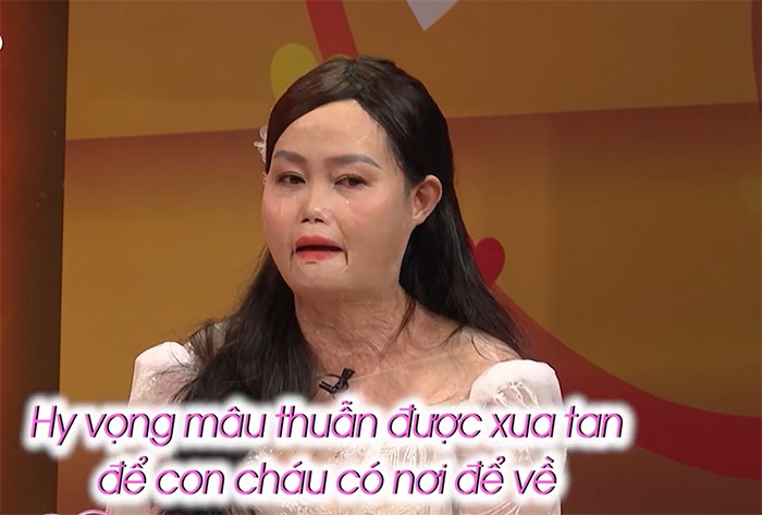 “Phải lòng” bà mẹ hai con, “trai tân” bị ba đuổi ra khỏi nhà - 4