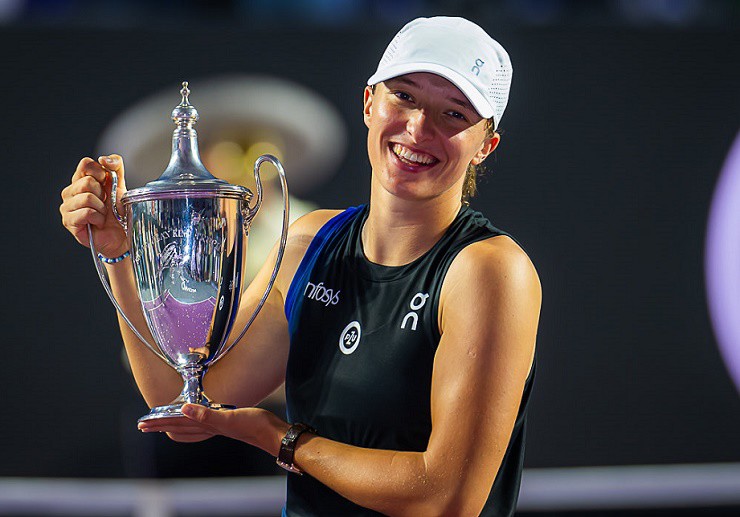 Swiatek vô địch&nbsp;WTA Finals 2023