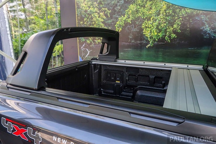 Ford Ranger có thêm phiên bản Platinum mới