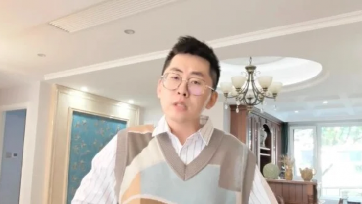 Wang Bowen chia sẻ câu chuyện của người bạn thân bị ung thư lên mạng xã hội. Ảnh: Weibo