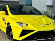 Tin tức ô tô - Honda Civic trang trí phong cách siêu xe Lamborghini