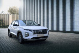 Giá xe Hyundai Creta lăn bánh tháng 11/2023, giảm 50% LPTB