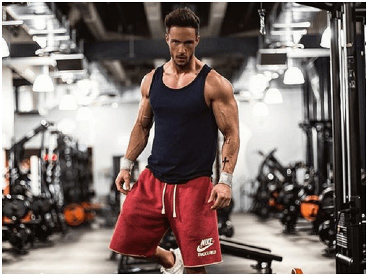 5 bí kíp chọn trang phục khi tập gym giúp đàn ông nổi bật, tránh gặp sự cố đáng tiếc - 2