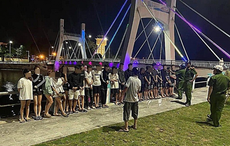 Lập nhóm kín trên Facebook để hẹn nhau hỗn chiến ở bờ sông Cà Ty - 1