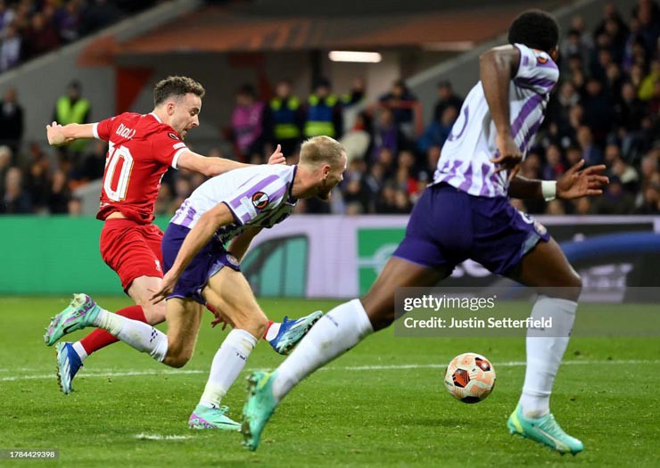 Trực tiếp bóng đá Toulouse - Liverpool: VAR nhập cuộc, "Lữ đoàn đỏ" cay đắng (Hết giờ) - 7