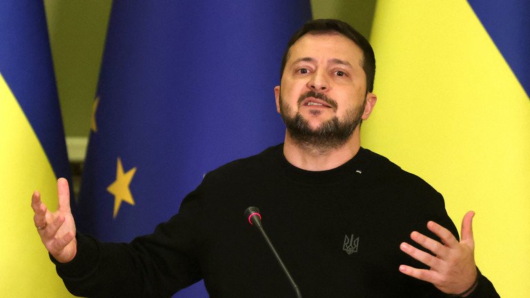 Ông Zelensky tuyên bố về dự định của Ukraine trong trường hợp Mỹ thôi hỗ trợ - 1