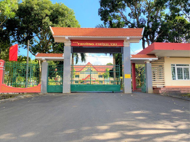 Vụ ‘bốc hơi’ hơn nửa tỷ đồng tại Trường Chính trị Đắk Lắk: Sở Tài chính chỉ dấu hiệu thất thoát số tiền lớn - 1