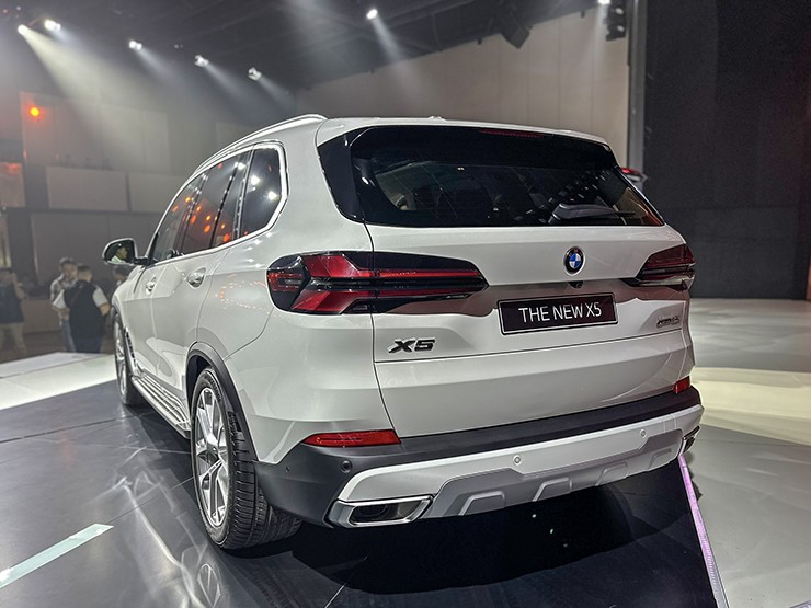 Chi tiết BMW X5 thế hệ mới tại Việt Nam, giá từ 3,9 tỷ đồng - 4