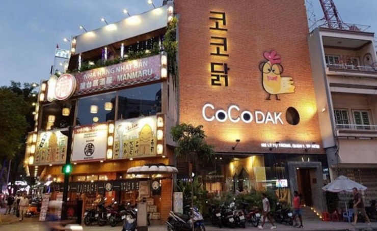 Hết thời ‘đẻ trứng vàng’, nhà mặt phố thi nhau rao bán - 3