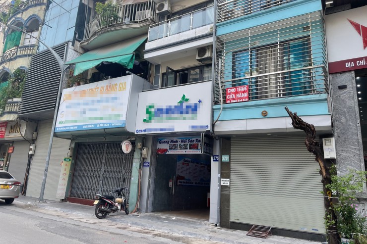 Hết thời ‘đẻ trứng vàng’, nhà mặt phố thi nhau rao bán - 11