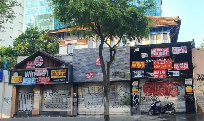 Hết thời ‘đẻ trứng vàng’, nhà mặt phố thi nhau rao bán - 7
