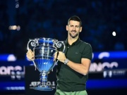 Thể thao - Djokovic nhận cúp kỷ lục như Messi, tự hào &quot;ngôi vương đỉnh cao quần vợt&quot;