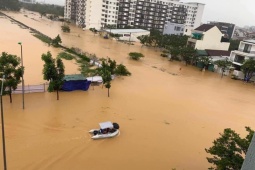 Miền Trung có nơi mưa lớn gây ngập lụt, Thủ tướng yêu cầu ứng phó, không để dân đói, rét