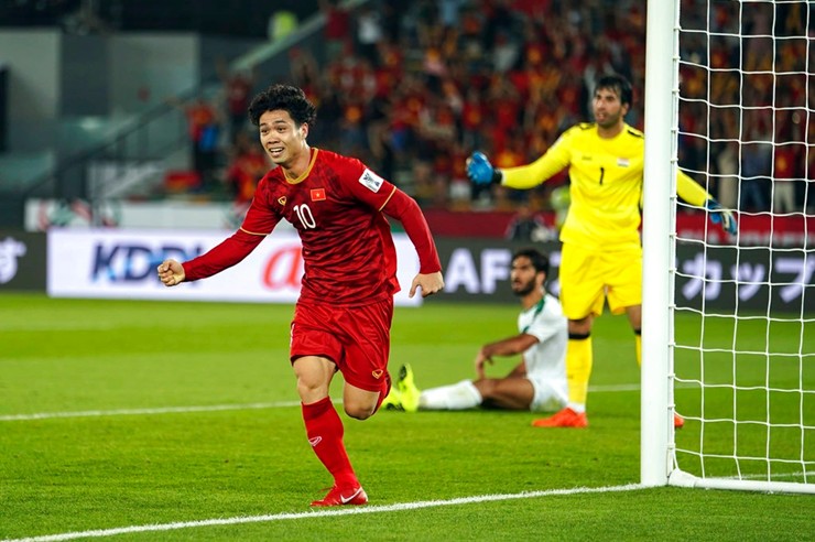 Công Phượng chọc thủng lưới Iraq ở Asian Cup 2019