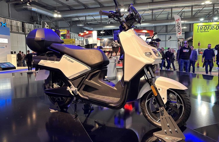 Xe máy điện Honda Benly e: chưa bán ra đã có đối thủ 