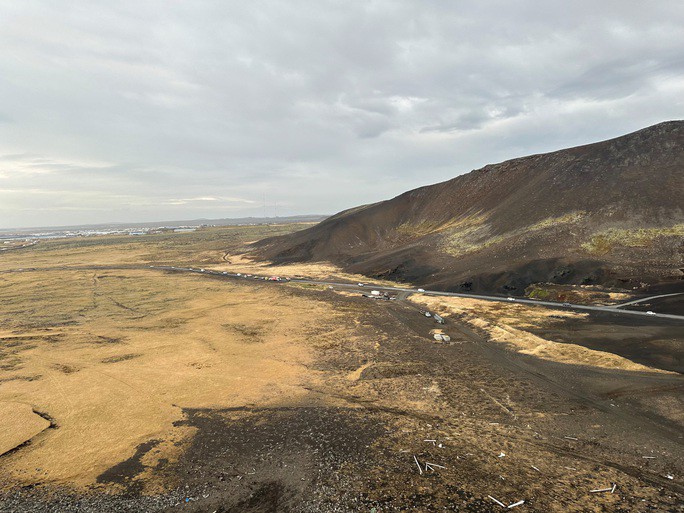 Đường hầm mắc-ma dài 15 km sôi sục trong lòng Iceland - 7
