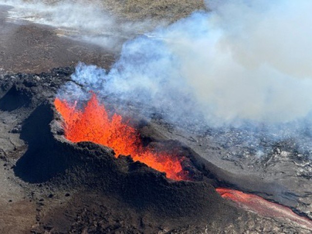 Iceland hứng cả ngàn trận động đất một ngày