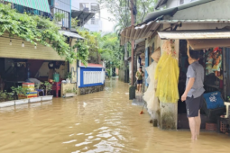 Mưa lũ phức tạp ở miền Trung, Phó Thủ tướng Trần Lưu Quang họp khẩn