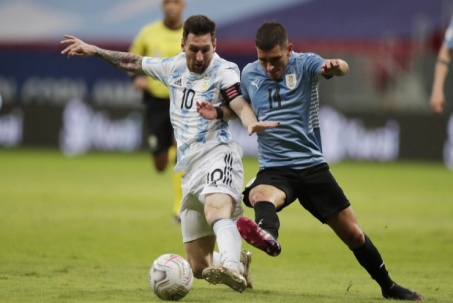 Nhận định trận HOT vòng loại World Cup: Argentina chờ Messi tỏa sáng, Brazil âu lo đấu Colombia