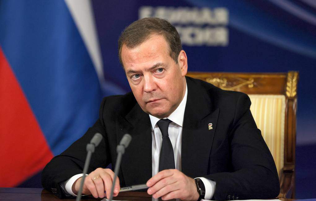 Phó Chủ tịch Hội đồng An ninh Nga Dmitry Medvedev.