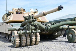 Ông Zelensky nhận xét về hơn 30 xe tăng M1A1 Abrams Mỹ ở Ukraine