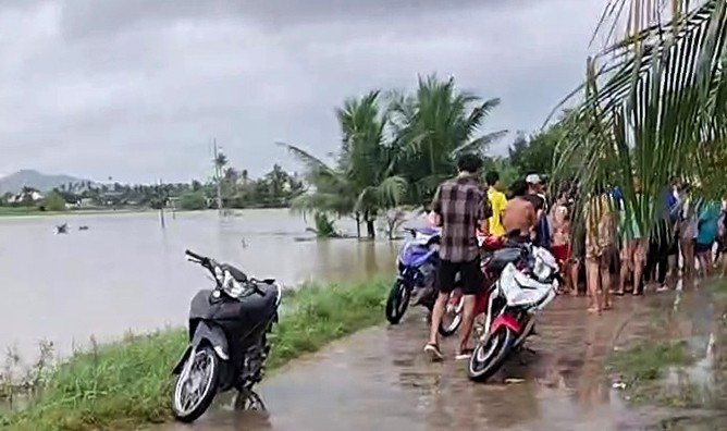 Khánh Hòa: Nam sinh lớp 5 tử vong do mưa lũ - 1