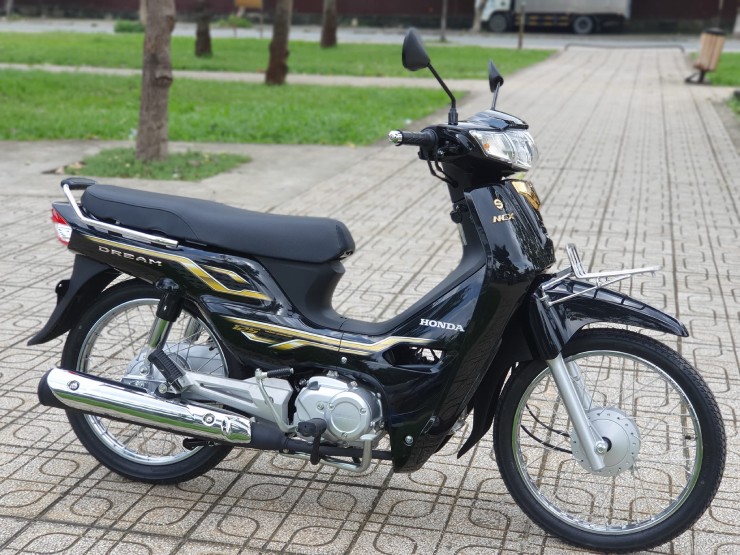 2024 Honda Dream về Việt Nam, có nơi “thét” giá 126 triệu đồng - 1