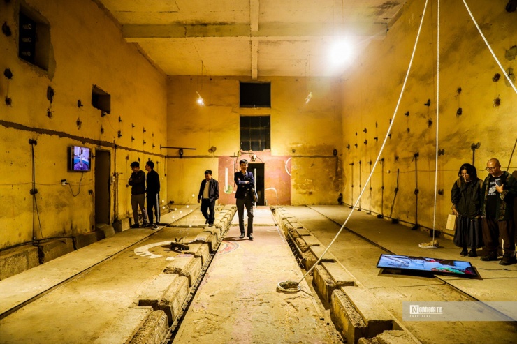Ngắm nhìn không gian nghệ thuật trong nhà máy xe lửa Gia Lâm - 2