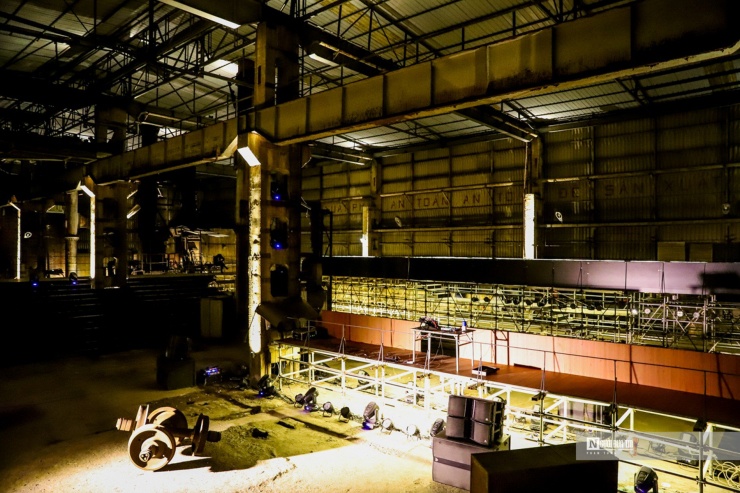 Ngắm nhìn không gian nghệ thuật trong nhà máy xe lửa Gia Lâm - 8