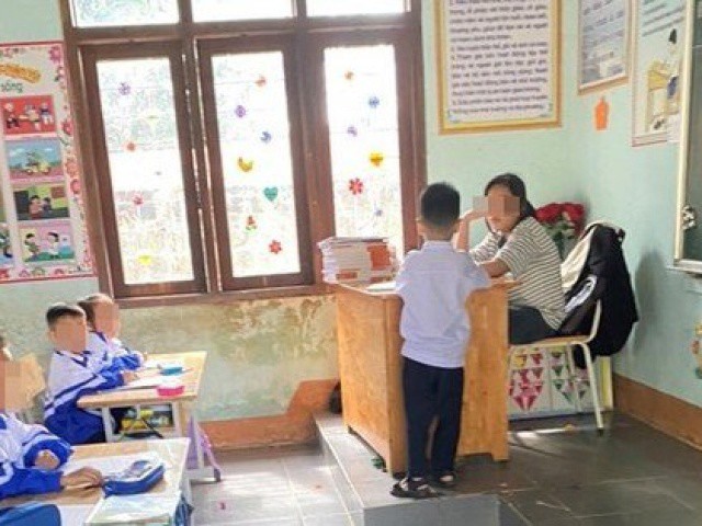 Làm rõ thông tin học sinh lớp 6 ngồi bàn giáo viên 'dạy học sinh lớp 1'