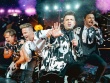 Ban tổ chức concert Westlife giải thích khi nhiều khán giả đòi "trả vé"