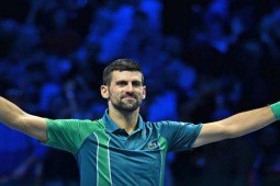 Djokovic phá kỷ lục ATP Finals của Federer, muốn vô địch 4 Grand Slam & Olympic năm sau