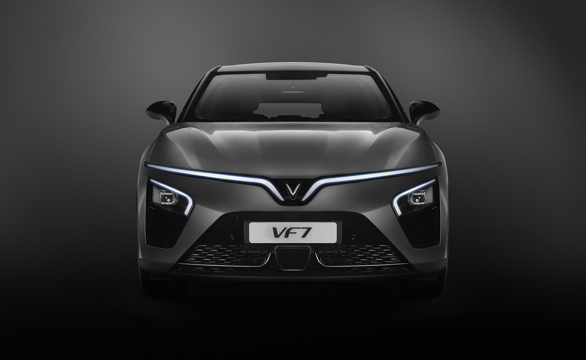 VinFast chính thức ra mắt VF 7 - Giá chỉ từ 850 triệu đồng - 2