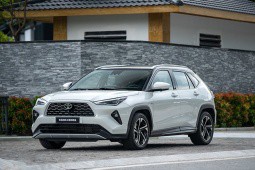 Giá xe Toyota Yaris Cross niêm yết và lăn bánh tháng 11/2023