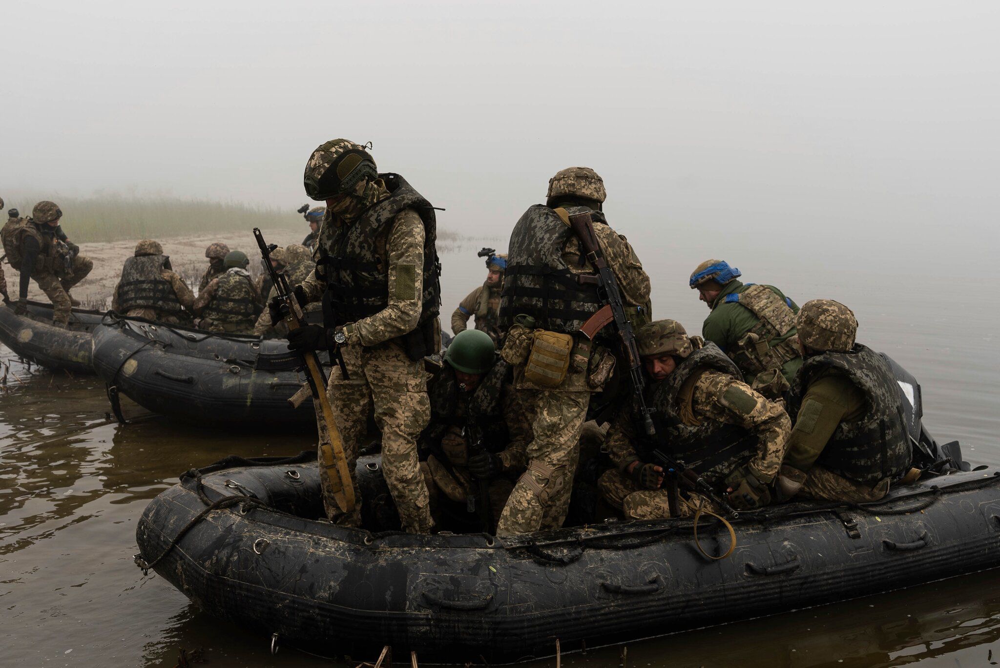 Mục tiêu thực sự của Ukraine sau khi vượt sông Dnipro ở Kherson? - 1