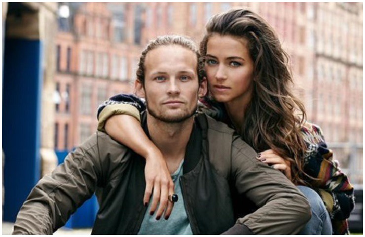 Daley Blind là danh thủ 33 tuổi có cuộc hôn nhân viên mãn với bà xã Candy-rae Fleur.
