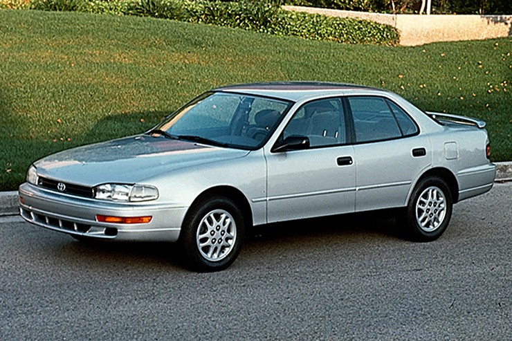 Toyota Camry thế hệ thứ 3 (1992 - 1996)